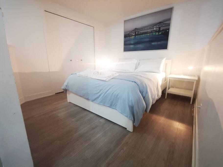 Lovely Studio In Longueuil, Near Downtown Montreal Apartment Bagian luar foto
