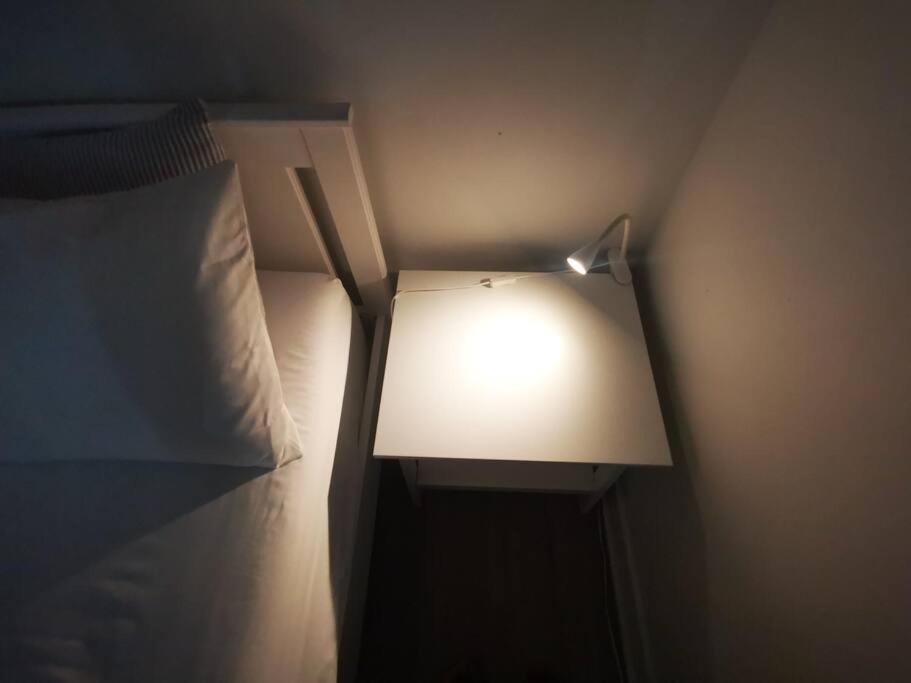 Lovely Studio In Longueuil, Near Downtown Montreal Apartment Bagian luar foto